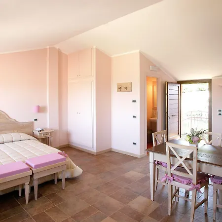 فندق Poggio Fiorito أسيسي