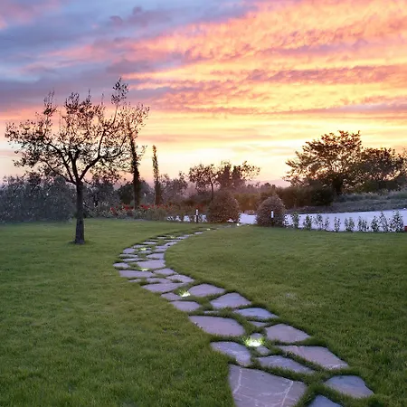 Poggio Fiorito فندق *